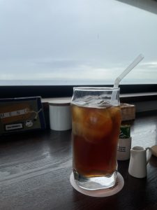 淡路島・東浦にある海沿いのカフェ