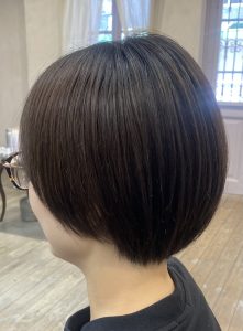 カラー オーガニックカラー ヴィラロドラ 淡路島 美容室 ショート